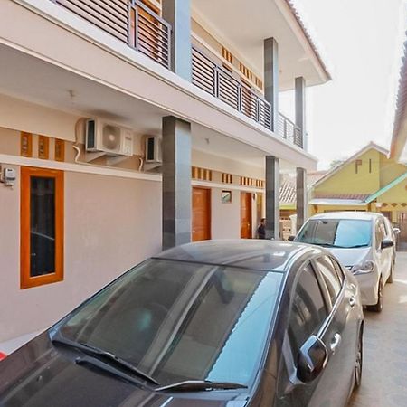Wisma Andali Syariah Near Rsud Cideres Majalengka Εξωτερικό φωτογραφία