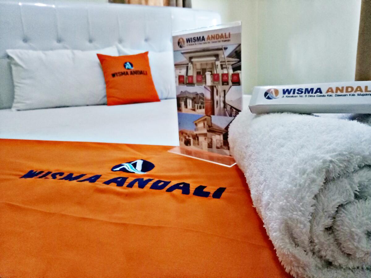 Wisma Andali Syariah Near Rsud Cideres Majalengka Εξωτερικό φωτογραφία